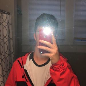 Meet your Posher, Bradley